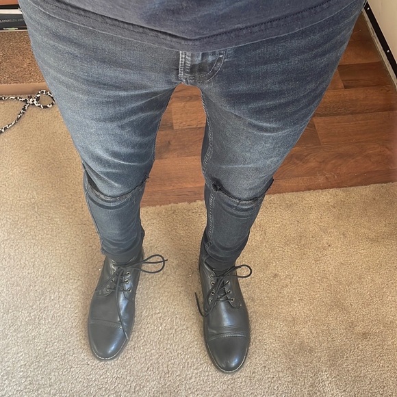 H&M black faux leather ankle boots - Picture 3 of 4